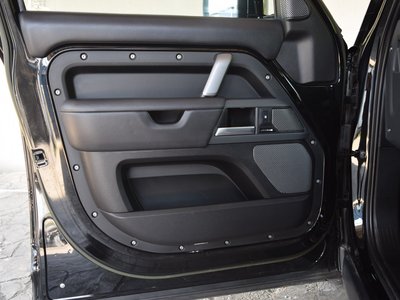 صورة مصغرة 30 لـ 2023 LAND Rover DEFENDER