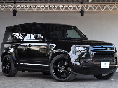 LAND ROVER DEFENDER - 1