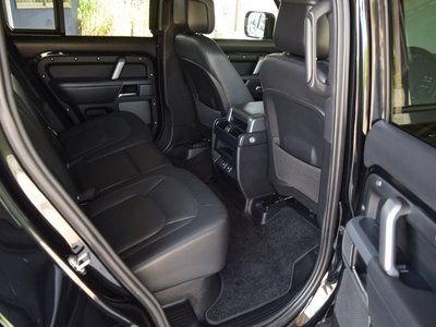 صورة مصغرة 34 لـ 2023 LAND Rover DEFENDER