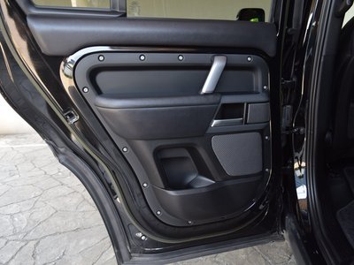 صورة مصغرة 35 لـ 2023 LAND Rover DEFENDER