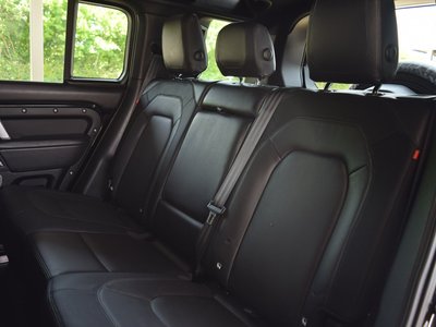 صورة مصغرة 37 لـ 2023 LAND Rover DEFENDER