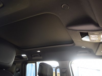 صورة مصغرة 29 لـ 2023 LAND Rover DEFENDER