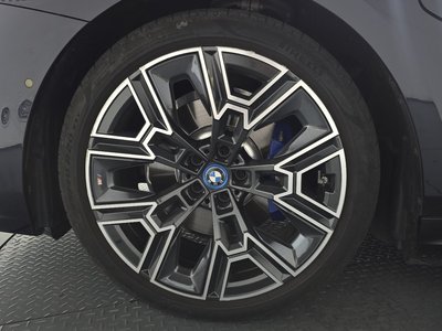 2024 BMW 5 SERIES 照片 6