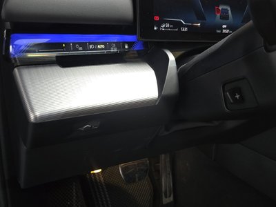 صورة مصغرة 28 لـ 2024 BMW 5 SERIES