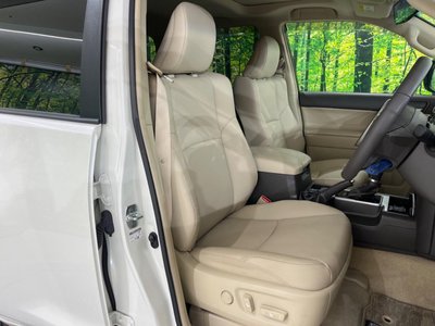 TOYOTA LAND CRUISER PRADO - 7