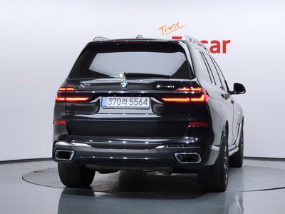 2025 BMW X7 照片 4
