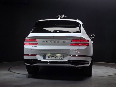 GENESIS GV80 - 3