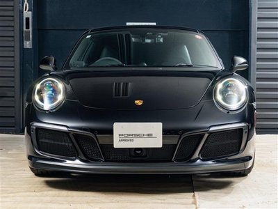 PORSCHE 911 - 4