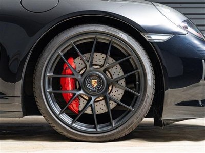 PORSCHE 911 - 9