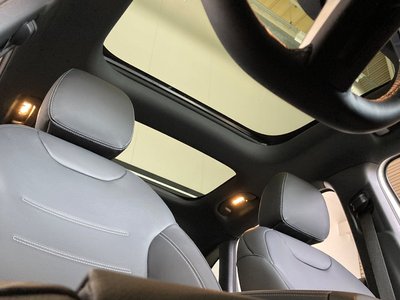 MERCEDES-BENZ GLA - 9