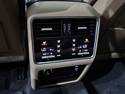 صورة مصغرة 28 لـ 2020 Porsche CAYENNE