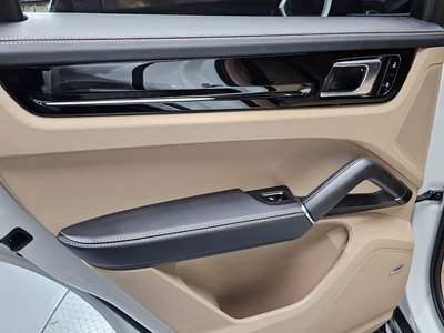 صورة مصغرة 15 لـ 2020 Porsche CAYENNE