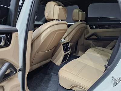 صورة مصغرة 16 لـ 2020 Porsche CAYENNE