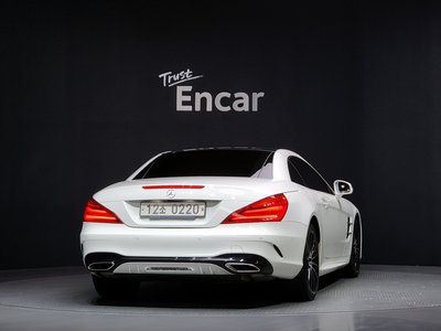 MERCEDES-BENZ SL - 4