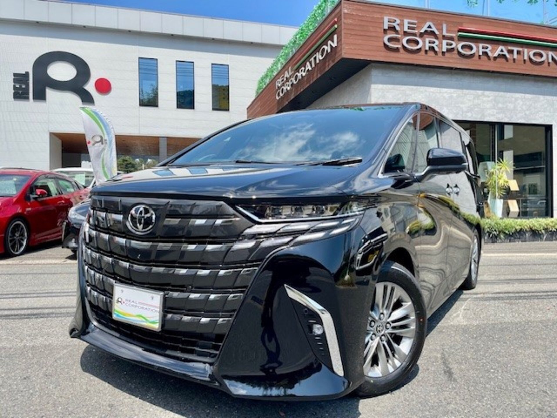 TOYOTA ALPHARD - View 1
