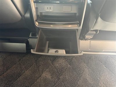 2024 Toyota ALPHARD 缩略图 75