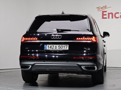 AUDI Q7 - 4