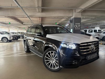 MERCEDES-BENZ GLS - 1