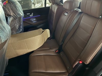 MERCEDES-BENZ GLS - 10