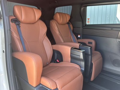 2025 Toyota VELLFIRE — миниатюра 35