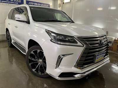 LEXUS LX - 8