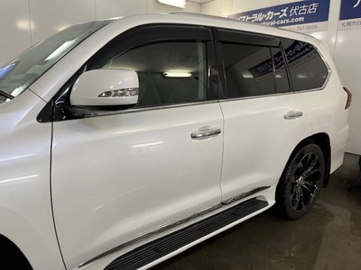 LEXUS LX - 7