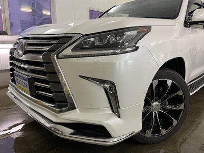 LEXUS LX - 2