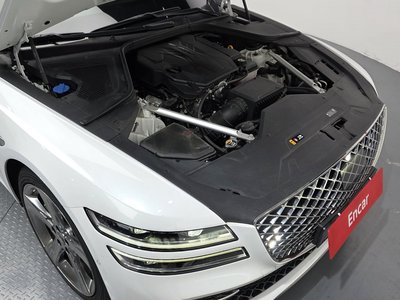 GENESIS G80 (RG3) - 7