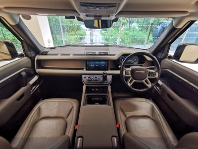 2023 LAND Rover DEFENDER photo 4