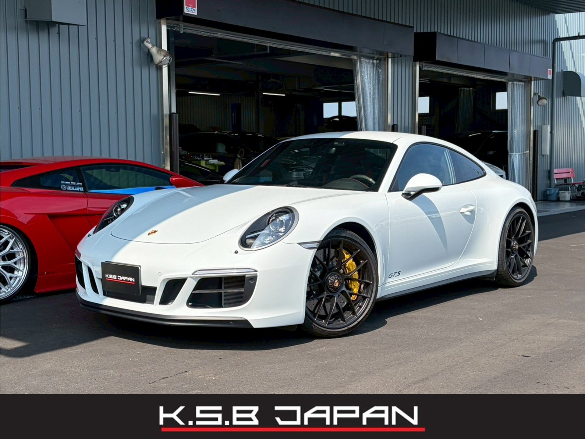 PORSCHE 911 - View 1