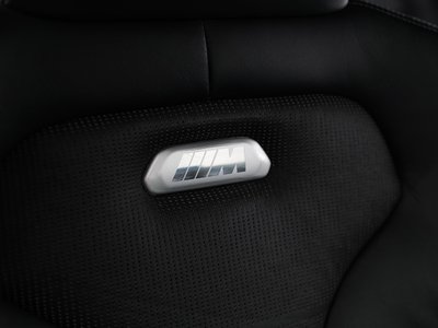 صورة 9 لـ 2014 BMW M3 SEDAN