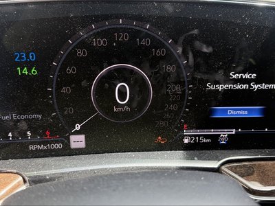 CADILLAC ESCALADE - 8