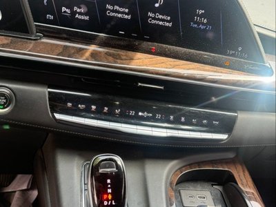 CADILLAC ESCALADE - 4