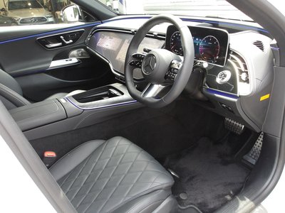 صورة 4 لـ 2024 Mercedes-BENZ E-CLASS