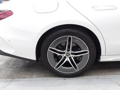2024 Mercedes-BENZ E-CLASS 缩略图 18