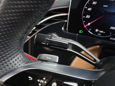 2025 Mercedes-BENZ E-CLASS 缩略图 30