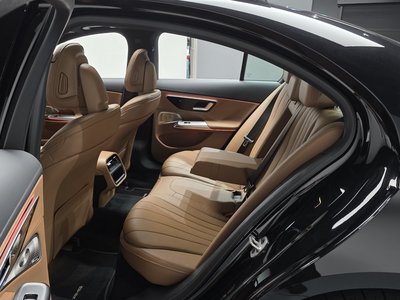 2025 Mercedes-BENZ E-CLASS 缩略图 16