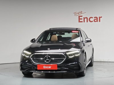 2025 Mercedes-BENZ E-CLASS 照片 3