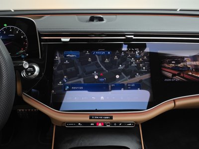 2025 Mercedes-BENZ E-CLASS 缩略图 20