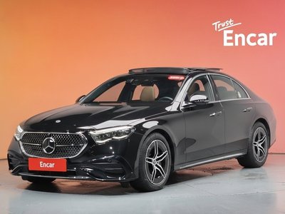 2025 Mercedes-BENZ E-CLASS 照片 1