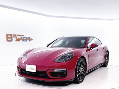 PORSCHE PANAMERA - 1