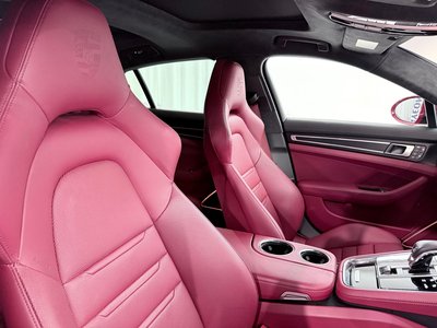 PORSCHE PANAMERA - 4