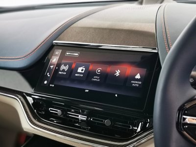 صورة 14 لـ 2024 Aston Martin DBX
