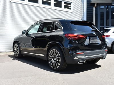 MERCEDES-BENZ GLA - 8