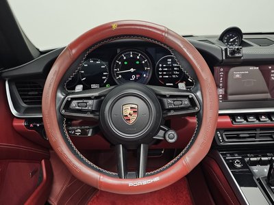 صورة مصغرة 18 لـ 2020 Porsche 911