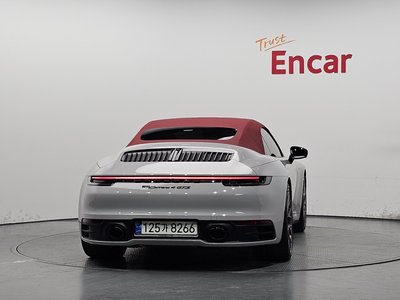 2020 Porsche 911 photo 3