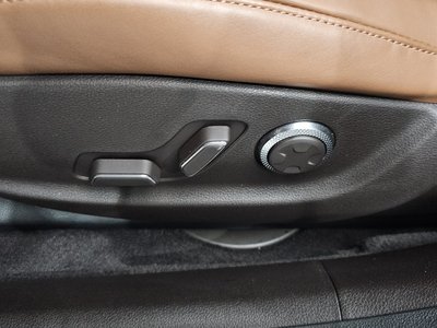 2023 Genesis G80 (RG3) — миниатюра 31