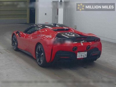 FERRARI SF90 STRADALE - 2