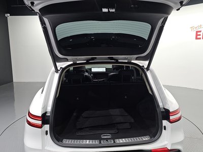 صورة مصغرة 34 لـ 2023 Genesis GV70