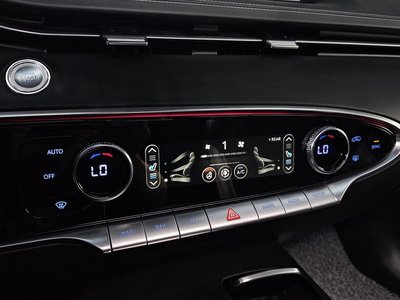 صورة مصغرة 27 لـ 2023 Genesis GV70